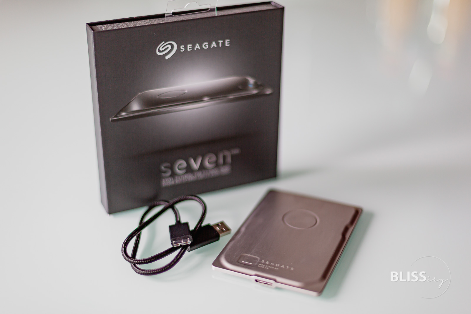 Seagate Seven Festplatte - extrem stabile externe Festplatte für den mobilen Einsatz am Laptop