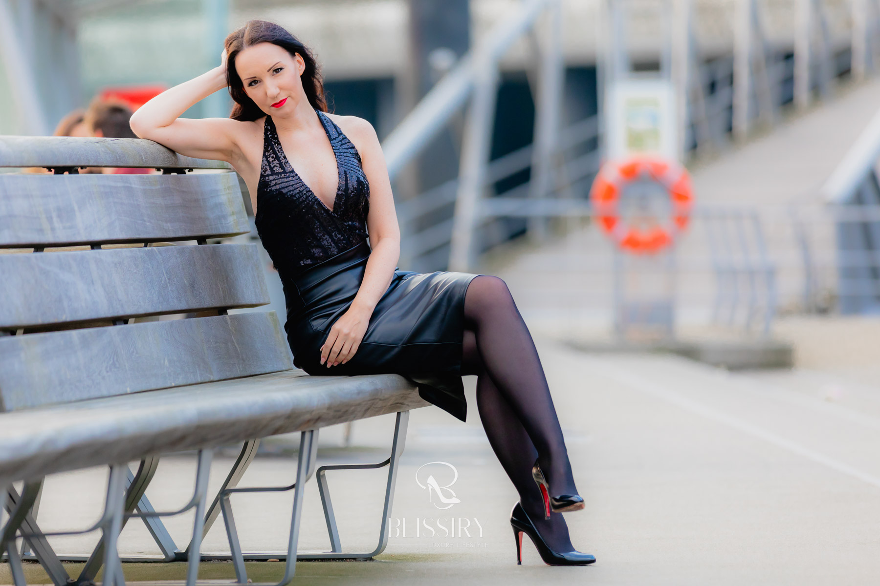 BLISSIRY - Luxury Fashion und Lifestyle Magazin - Styling Tipps Vanessa Pur Fashion Blogger