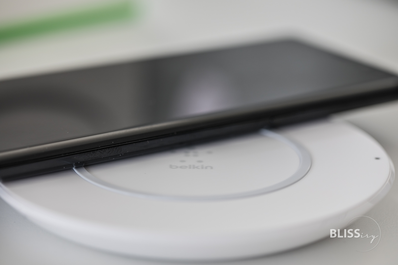 Belkin Boost Up Wireless Charging Station für iPhone im Test - Qi-Charger - - Technikblog - Smartphone-Blogger - Lifesytleblog - Produkttest - Bewertung